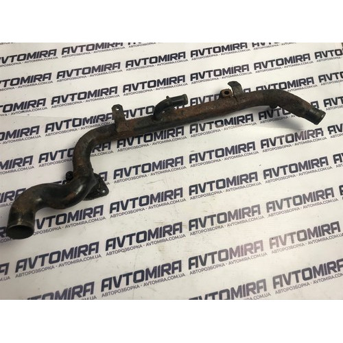 Патрубок трубка охолоджен Opel Astra H 2004-2010 1.9 CDTI 16V 1338527